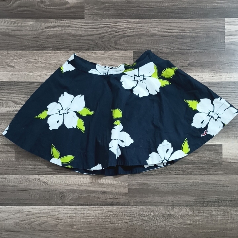 Hollister Black Skirt with White Floral Pattern
